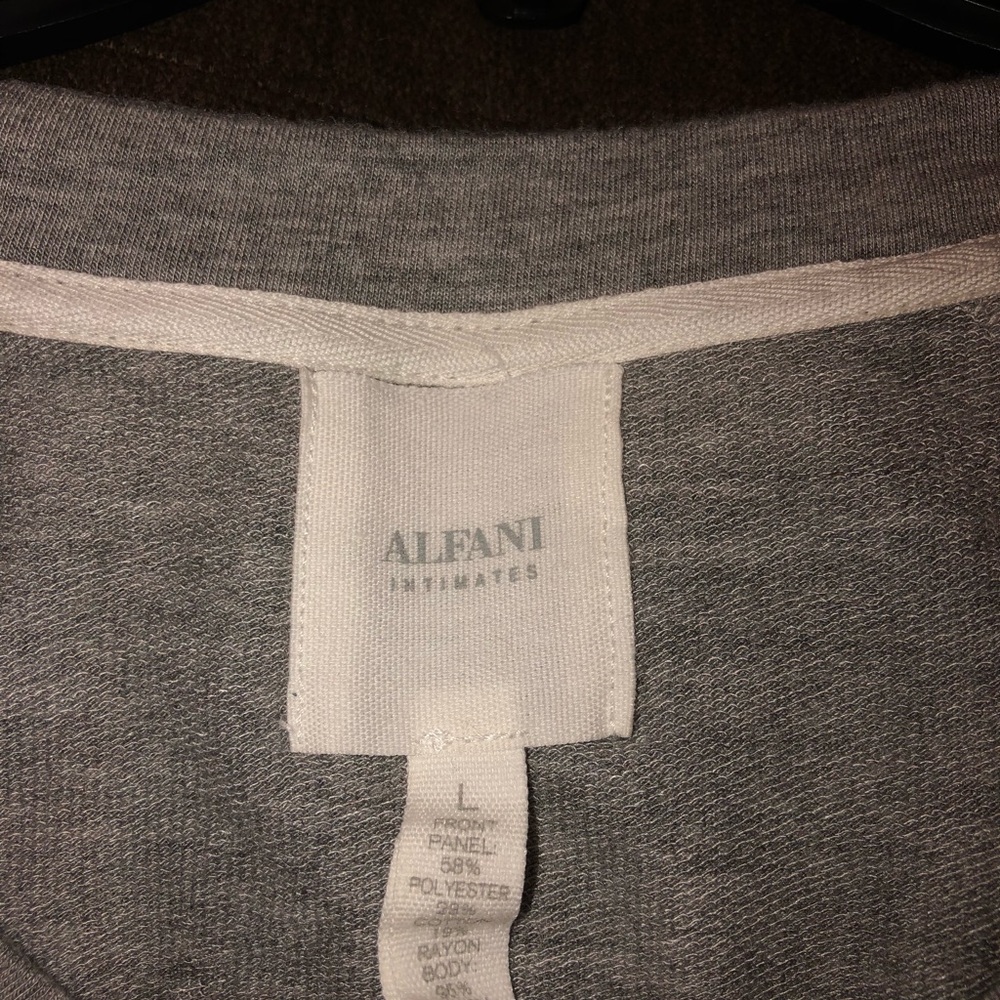 Alfani long sleeve shirt - Picture 2 of 3